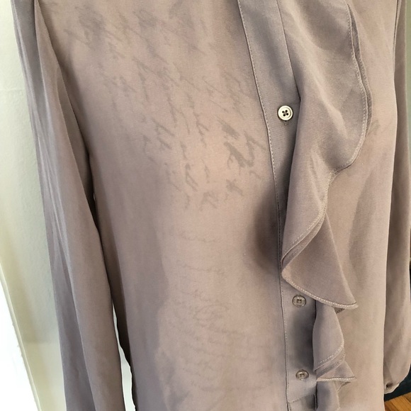 Classic Ellen Tracey Beige Blouse Size S - Picture 6 of 8